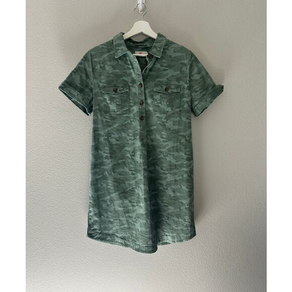 Vineyard Vines Margo Camo Shirt Dress size 10 - Picture 1 of 9